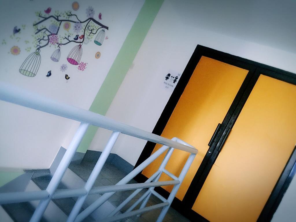 Zoe Hostel Chiang Mai Ngoại thất bức ảnh