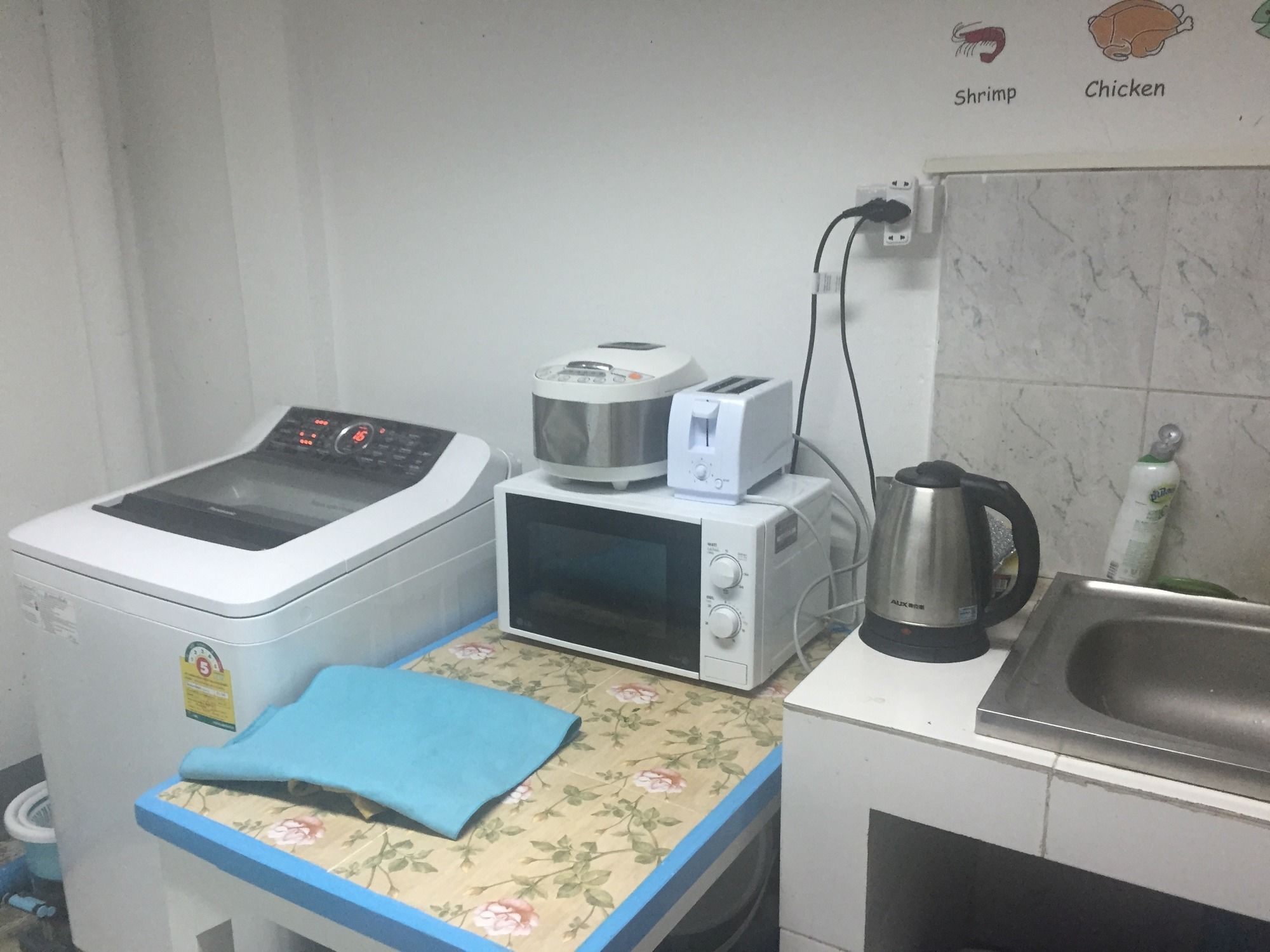Zoe Hostel Chiang Mai Ngoại thất bức ảnh
